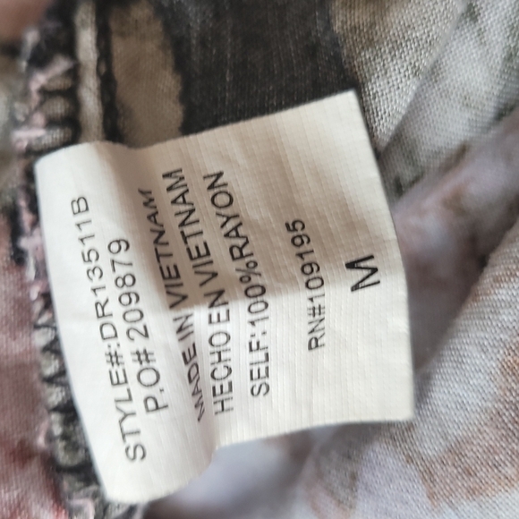 Love J Maxi Dress Floral Off Shoulder Bohemian Size Medium - Picture 9 of 9